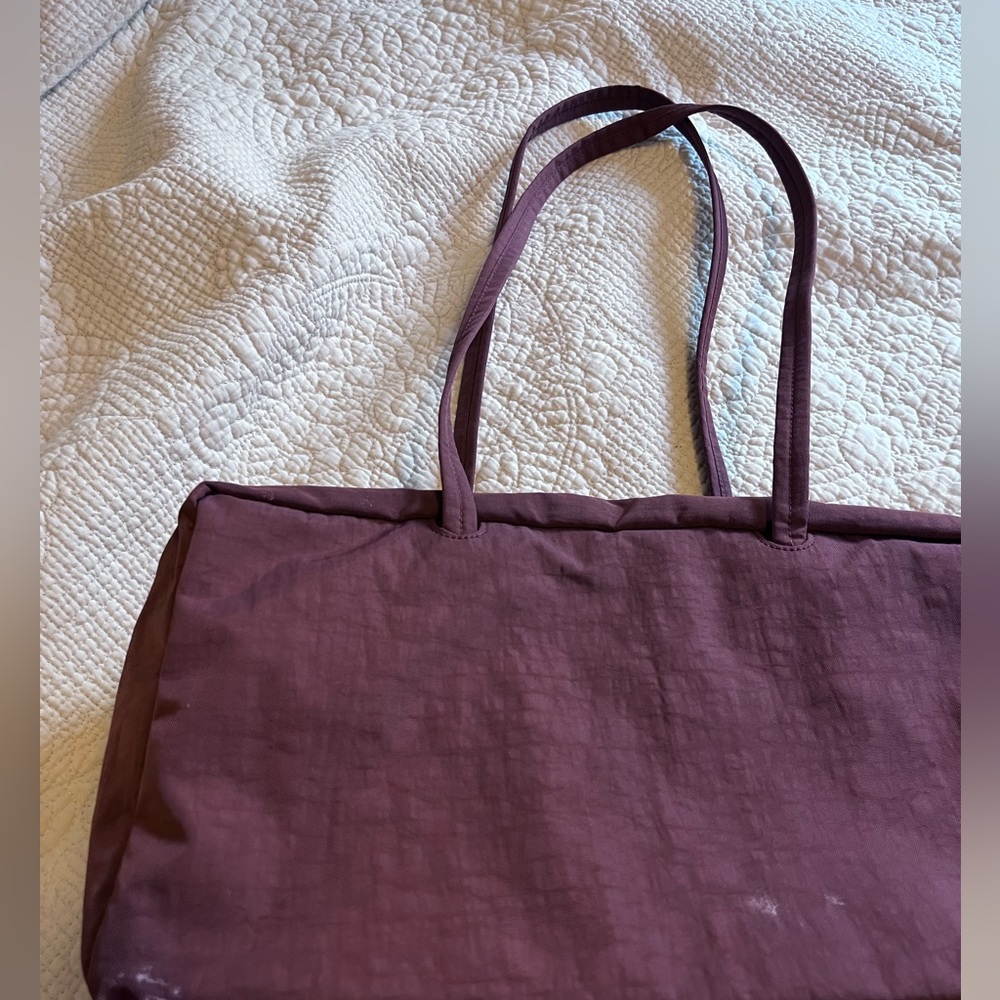 Baggu Medium Nylon Bowler Bag
Mahogany - Picture 4 of 6
